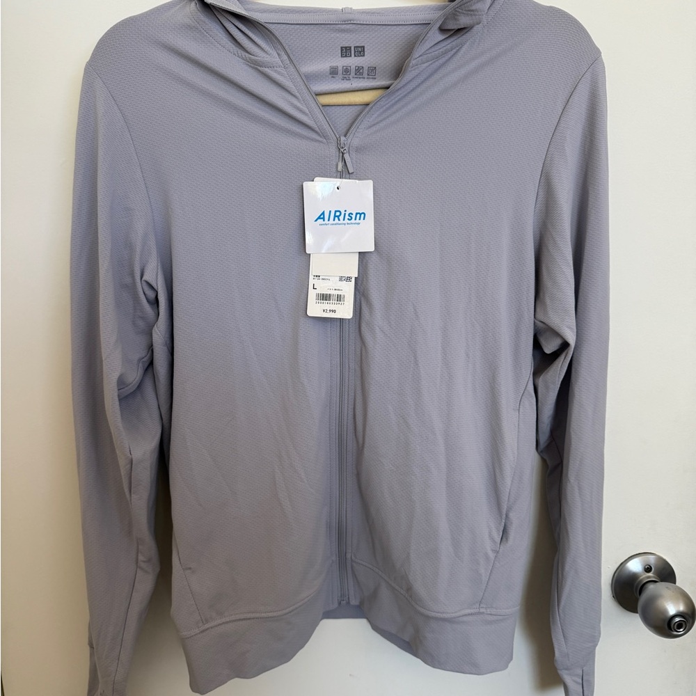 Uniqlo Airism Lavender zip up with thumbholes